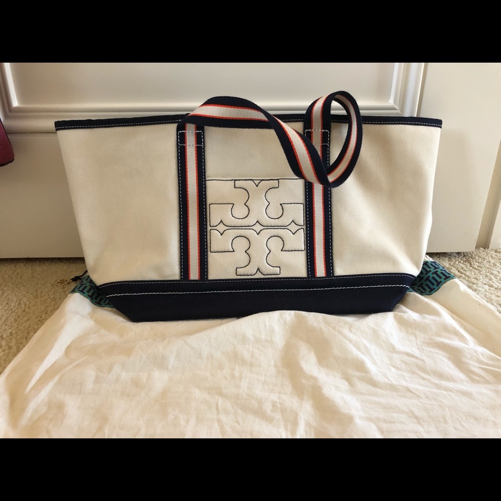 New, Never used Tory Burch Summer Tote, Medium
